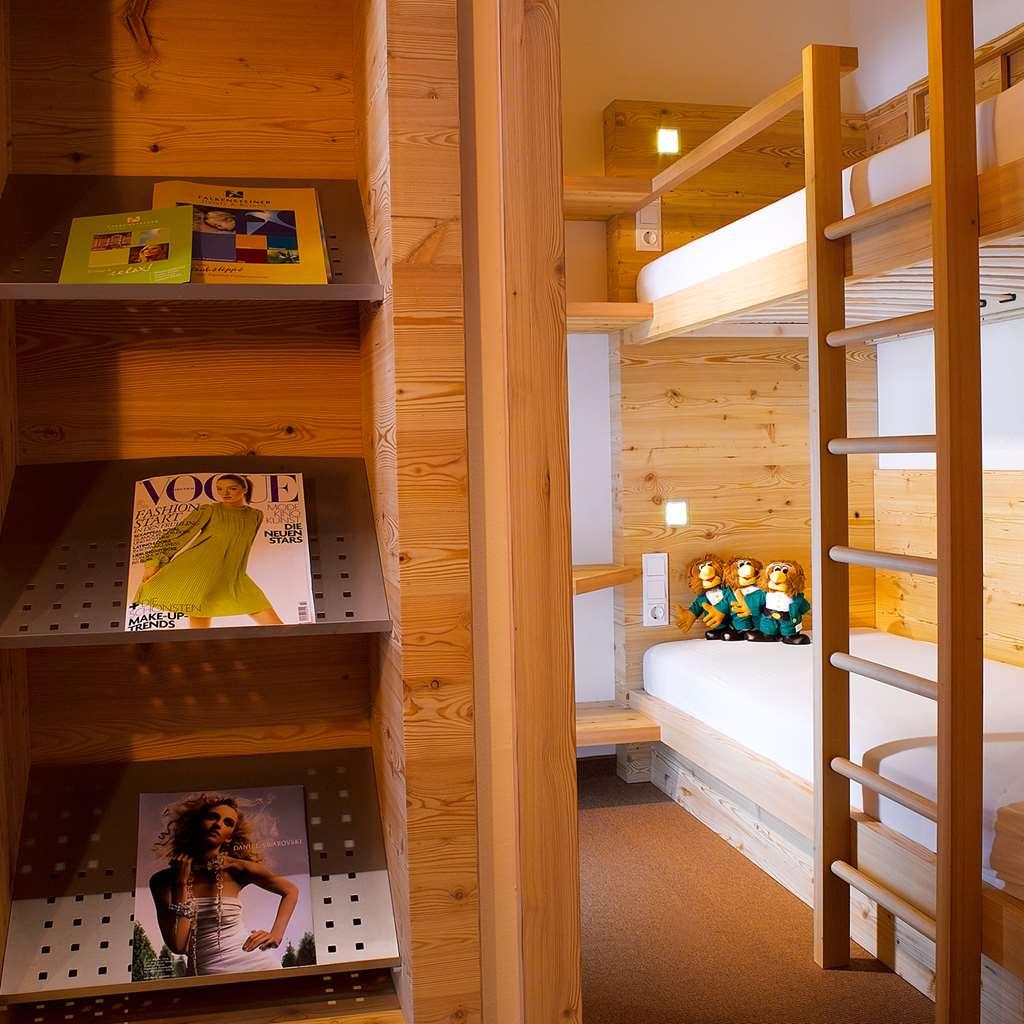 Falkensteiner Aktiv & Familienhotel Cristallo Superior Katschberghöhe الغرفة الصورة